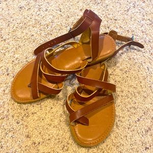 Cute brown Sandals that don’t fit anymore